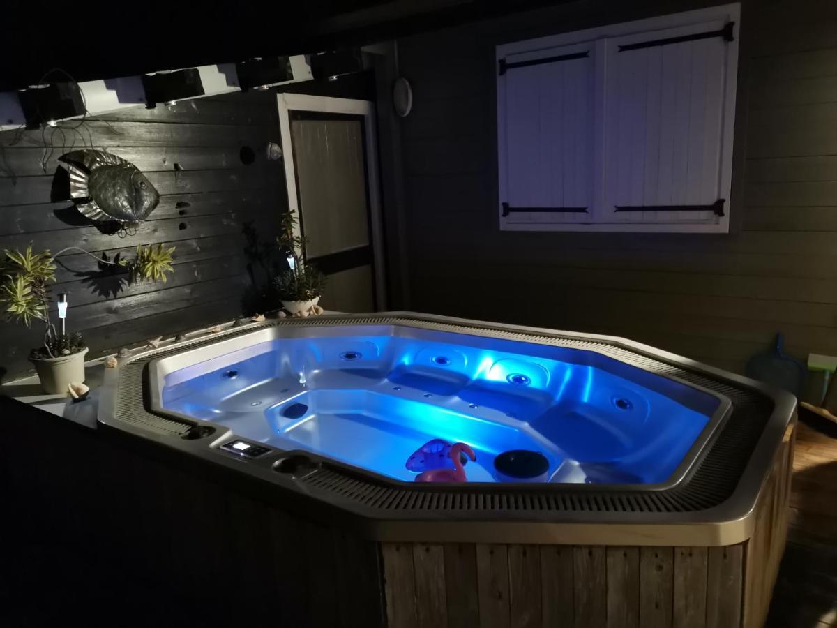 Bungalow La Perle - Jacuzzi - Piscine سانت فرانسوا المظهر الخارجي الصورة
